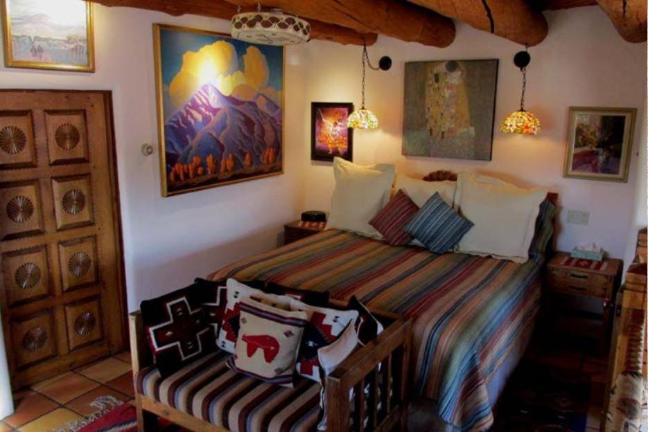 La Dona Luz Inn An Historic B&B Taos Bagian luar foto